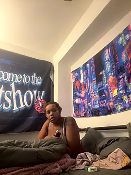 wearefreaks08 online show from 12-15-25, 04:17