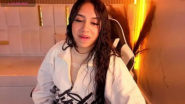 Juliana Tx online show from 02-26-26, 02:43