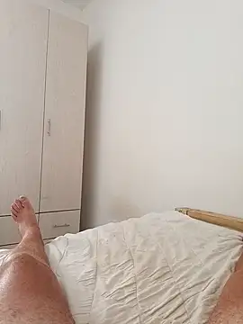 Snapshot of Andrey0911b chatting on 11-11-25, 08:36 Andrey0911b online show from 11-11-25, 08:36