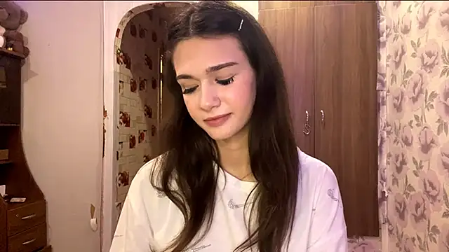 Snapshot of EunHendericks chatting on 11-14-25, 11:09 EunHendericks online show from 11-14-25, 11:09