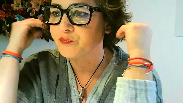 zaidapink1990 online show from 03-11-26, 05:08