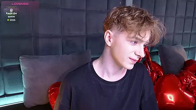 Paul Holt online show from 02-12-26, 09:54