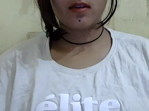 Anika Singh online show from 04-18-26, 09:24