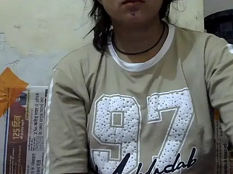 Snapshot of Anika_Singh chatting on 05-06-26, 02:29 Anika Singh online show from 05-06-26, 02:29