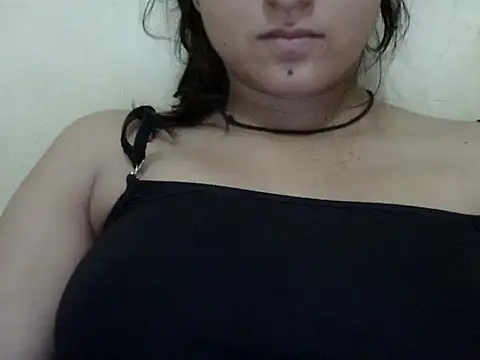 Snapshot of Anika_Singh chatting on 05-28-26, 03:59 Anika Singh online show from 05-28-26, 03:59