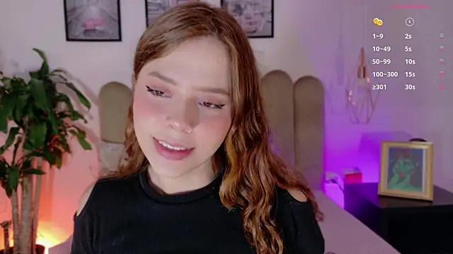 sienna bloo online show from 12-16-25, 01:49