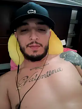 Snapshot of mohamedkarimm chatting on 12-02-25, 02:12 mohamedkarimm online show from 12-02-25, 02:12