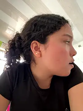 Snapshot of PetiteKattia chatting on 01-07-26, 08:11 PetiteKattia online show from 01-07-26, 08:11