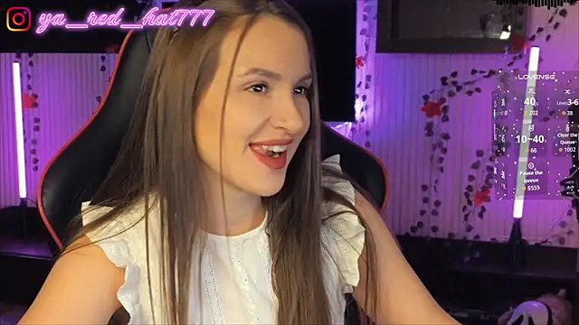 -RED HAT- online show from 04-21-26, 06:12