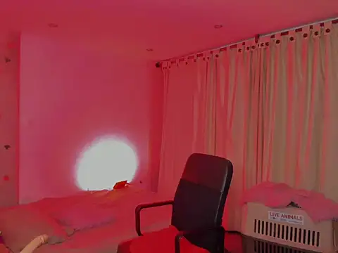 LaGoldenBitch online show from 06-27-26, 12:48
