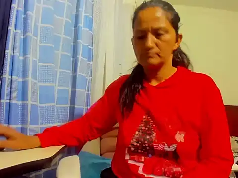 Snapshot of Tiff_Dirty69 chatting on 11-28-25, 10:56 Tiff Dirty69 online show from 11-28-25, 10:56