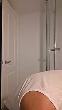 piggylatino online show from 04-27-26, 01:25