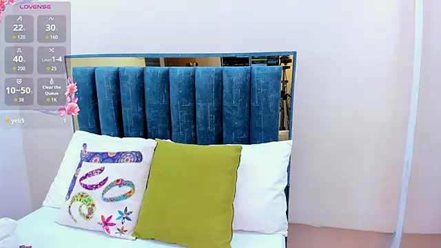 Maray Lous online show from 04-13-26, 08:47