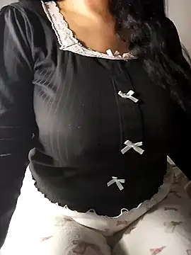 Sara90wa online show from 02-11-26, 10:48