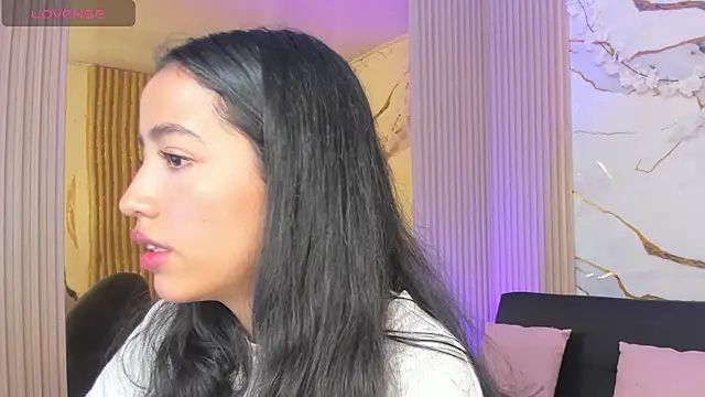 Joselyn tay online show from 06-10-26, 12:04