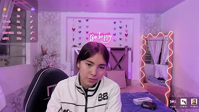 ISABELA TAY online show from 03-11-26, 11:49