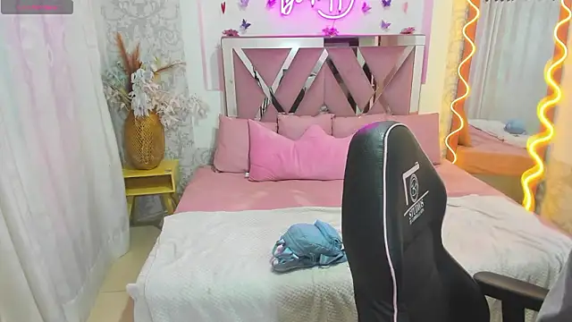 ISABELA TAY online show from 03-16-26, 11:36