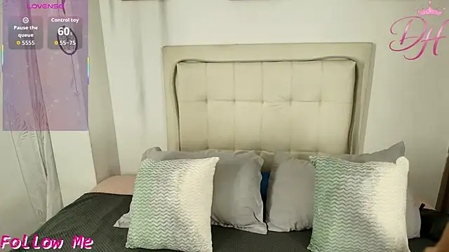 Daphne Hills online show from 04-01-26, 07:00