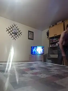 Snapshot of TwardyKierowca chatting on 12-14-25, 11:31 TwardyKierowca online show from 12-14-25, 11:31