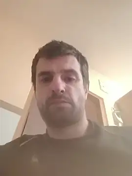 Snapshot of TwardyKierowca chatting on 02-13-26, 10:06 TwardyKierowca online show from 02-13-26, 10:06