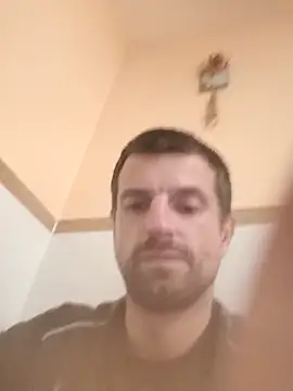 Snapshot of TwardyKierowca chatting on 04-11-26, 09:41 TwardyKierowca online show from 04-11-26, 09:41