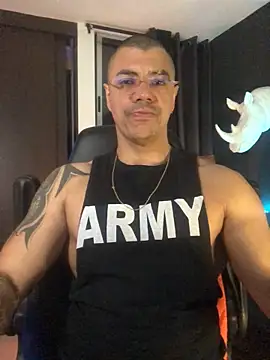 Snapshot of Zed_ferrer chatting on 12-02-25, 09:03 Zed ferrer online show from 12-02-25, 09:03