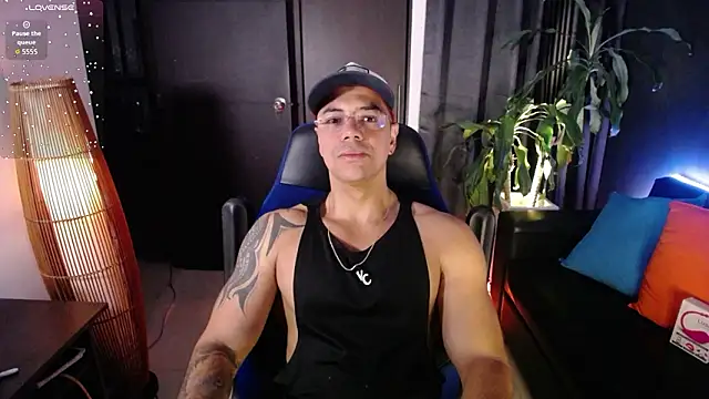 Zed ferrer online show from 03-07-26, 09:39