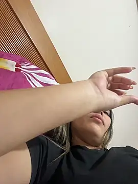 Anna Bitch Disgusting online show from 03-11-26, 04:51