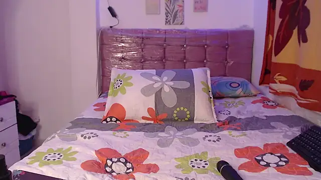 AishaOwens online show from 03-08-26, 02:04