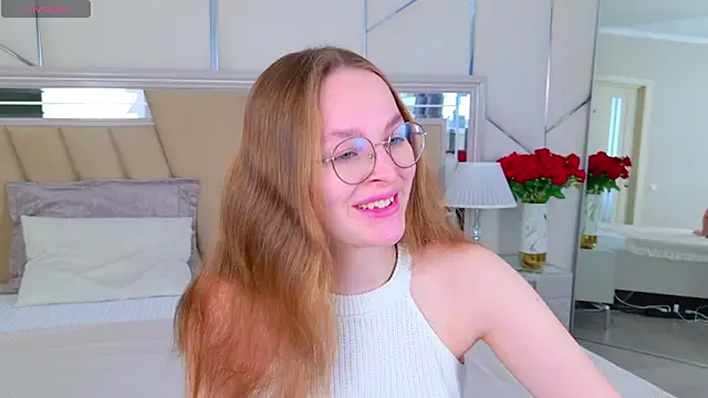 MadisonSmitt online show from 04-15-26, 05:03