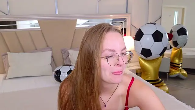 MadisonSmitt online show from 07-15-26, 05:02
