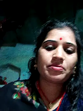 Hot kamla online show from 11-20-25, 05:40