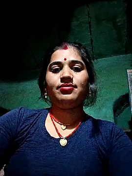 Hot kamla online show from 03-11-26, 03:29