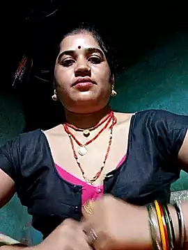 Hot kamla online show from 05-15-26, 10:50