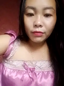 Snapshot of Qiune92 chatting on 11-13-25, 07:18 Qiune92 online show from 11-13-25, 07:18