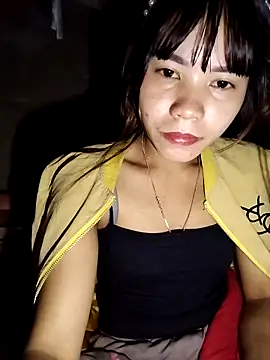 Snapshot of gugu0022 chatting on 12-01-25, 10:37 gugu0022 online show from 12-01-25, 10:37