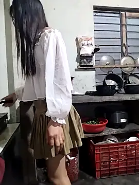 gugu0022 online show from 04-22-26, 11:17