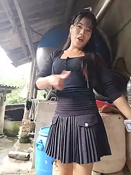 Snapshot of gugu0022 chatting on 05-11-26, 11:24 gugu0022 online show from 05-11-26, 11:24