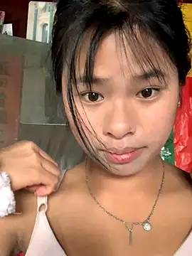 Snapshot of Rainbow2006 chatting on 11-15-25, 02:42 Rainbow2006 online show from 11-15-25, 02:42