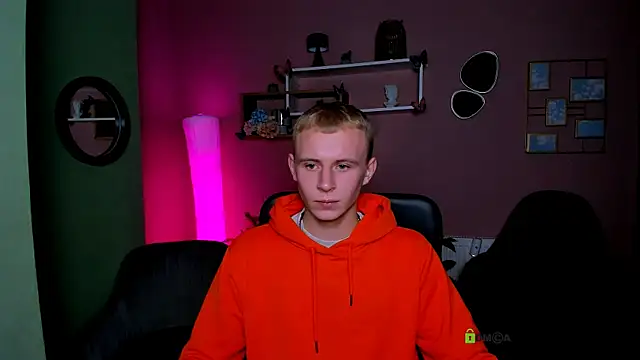 Snapshot of rafael_bien chatting on 11-25-25, 08:20 rafael bien online show from 11-25-25, 08:20