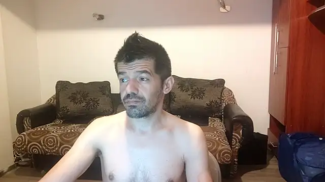 Snapshot of Dale_E chatting on 06-17-26, 12:24 Dale E online show from 06-17-26, 12:24