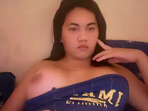 Snapshot of Pretty_moccha chatting on 04-04-26, 11:18 Pretty moccha online show from 04-04-26, 11:18