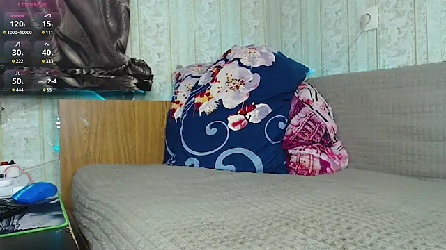 Snapshot of friendly__guy chatting on 06-01-26, 10:22 friendly guy online show from 06-01-26, 10:22