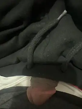 kangro 80 online show from 12-15-25, 09:08