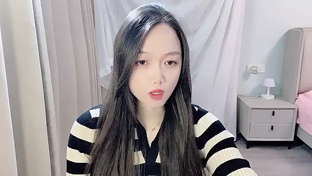 Snapshot of BoiI2u chatting on 11-17-25, 03:51 BoiI2u online show from 11-17-25, 03:51