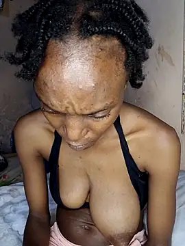 Beverlygurlx6 online show from 03-04-26, 08:37