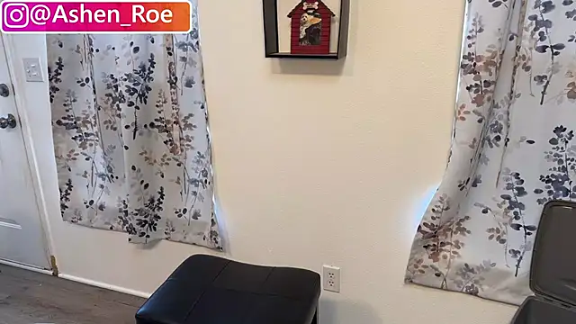 AshenRoe online show from 05-03-26, 02:12