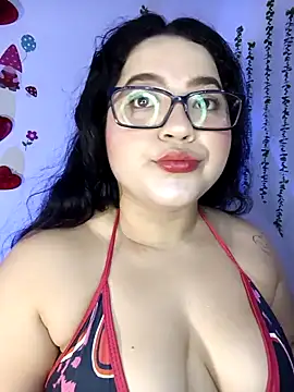 Snapshot of Sweety_chloe chatting on 02-21-26, 10:05 Sweety chloe online show from 02-21-26, 10:05