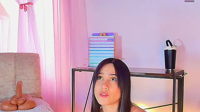 lizzy kane online show from 04-18-26, 08:09