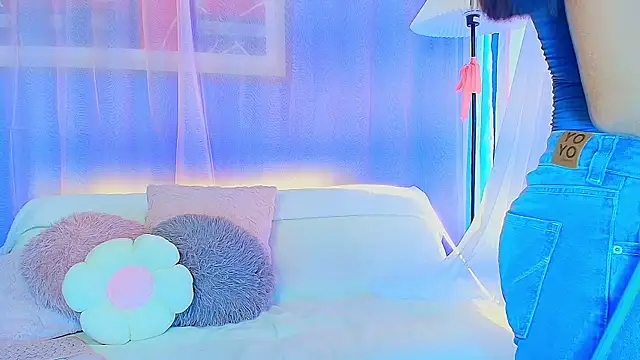 lizzy kane online show from 04-25-26, 08:17